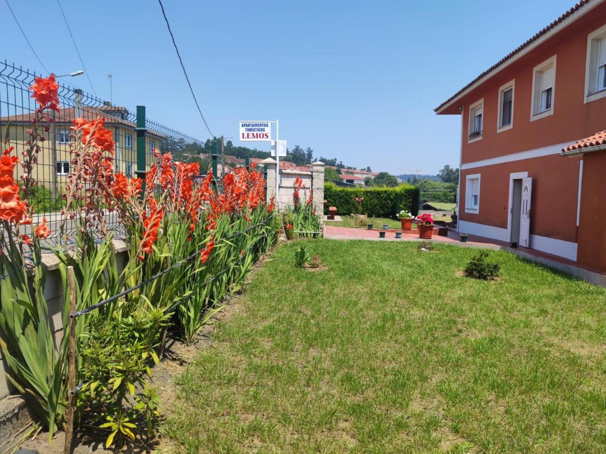 Apartamentos Turisticos Lemos O Pedrouzo Exterior foto